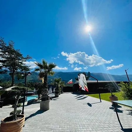 Campeggio комплекс язовир валтата Komplex Yazovir Valtata *