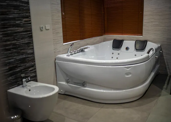 комплекс язовир валтата Komplex Yazovir Valtata *