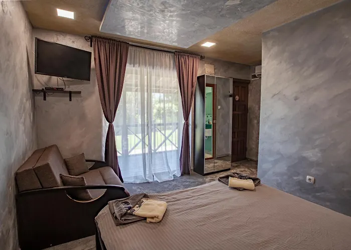 комплекс язовир валтата Komplex Yazovir Valtata Κάμπινγκ *